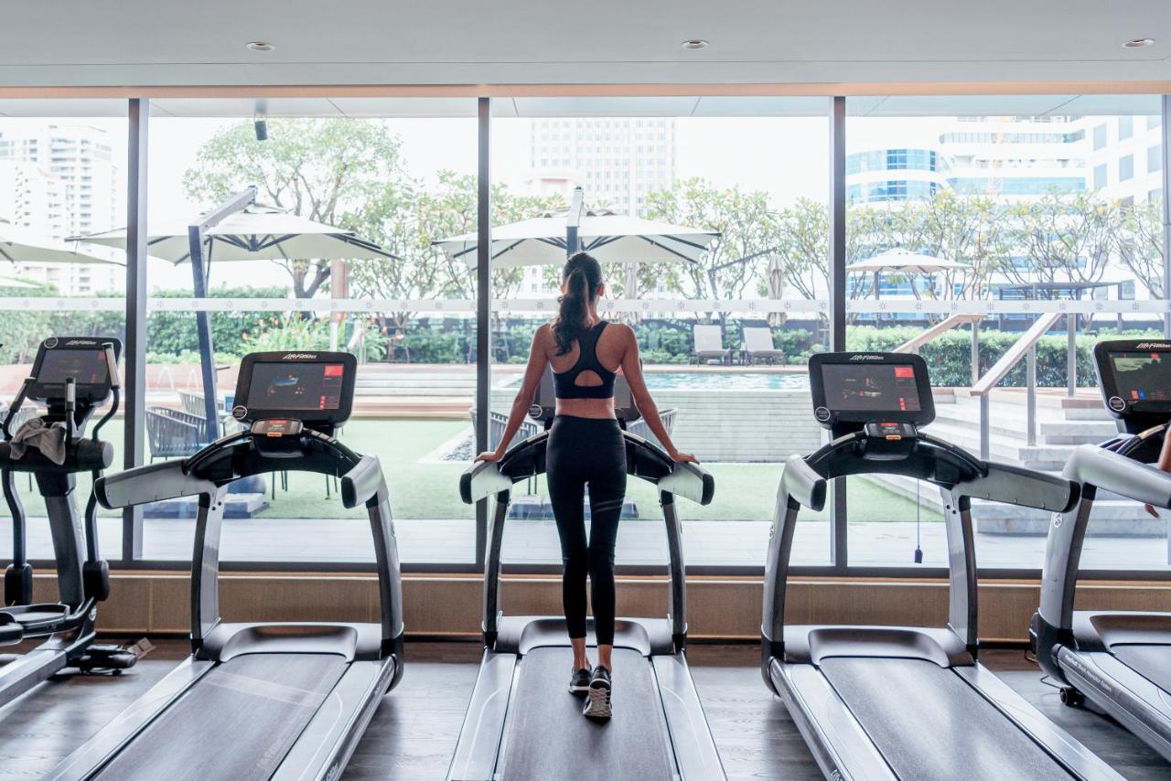 Carlton Hotel Bangkok Sukhumvit Exterior foto The gym at The Hari